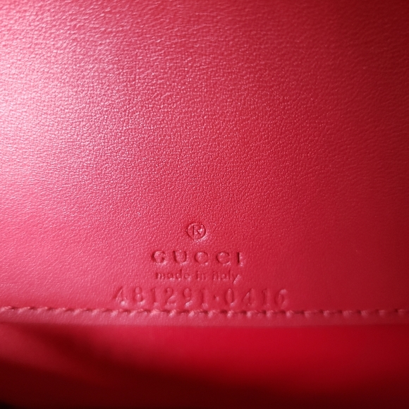 Gucci GG Supreme Mini Cherry Chain Bag - Picture 9 of 11